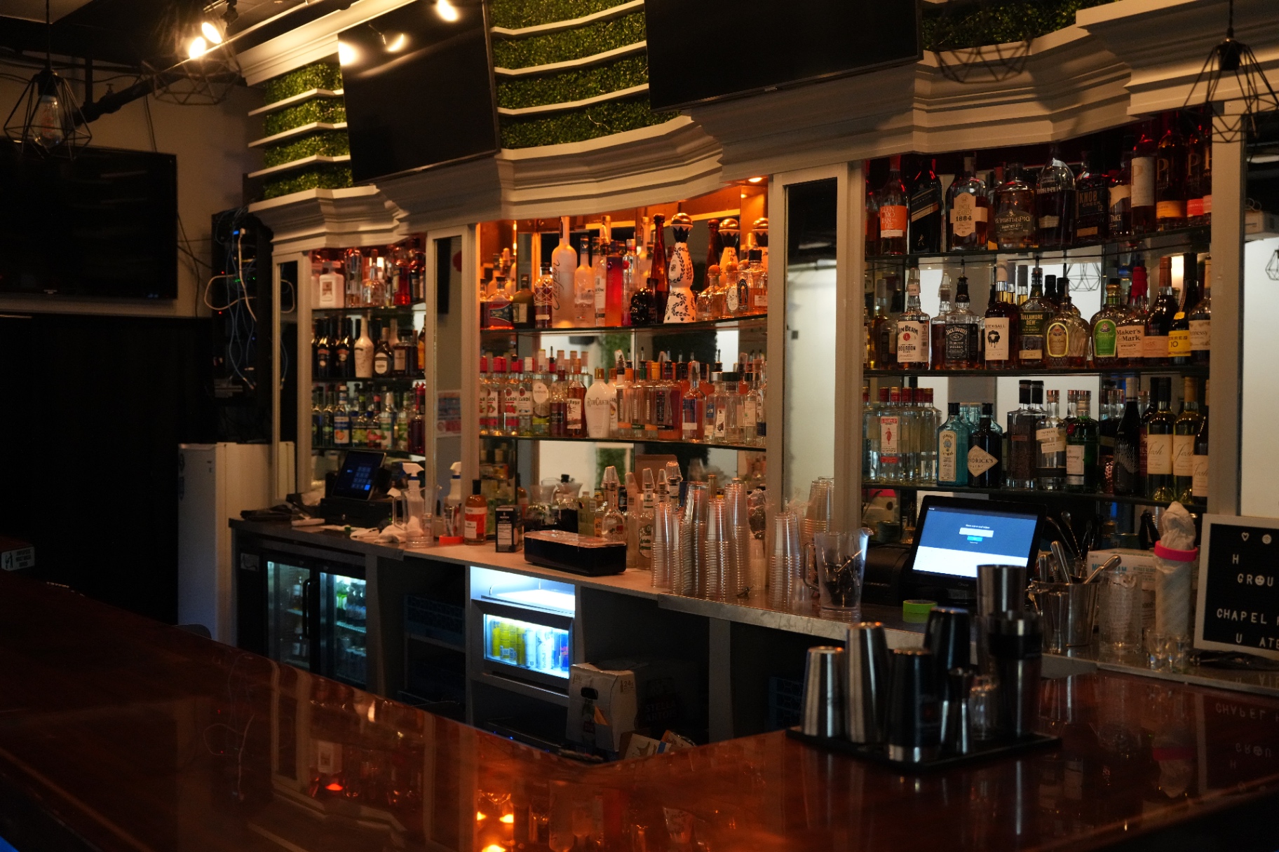 The bar at The Ivy